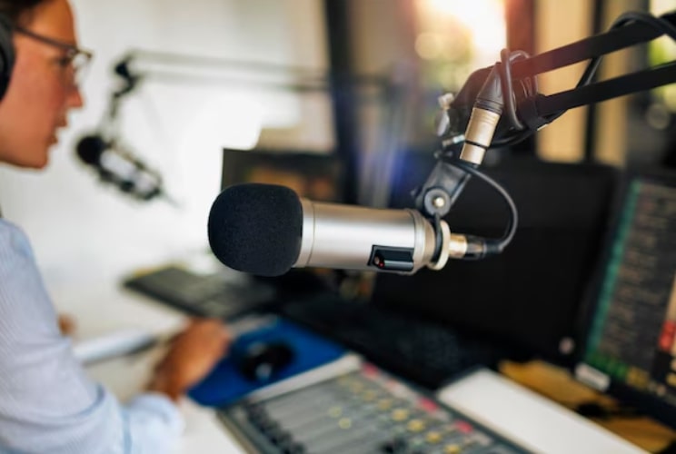 Radio commercial​